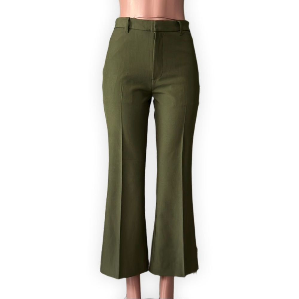 Banana Republic sculpted stretch  style Tip
